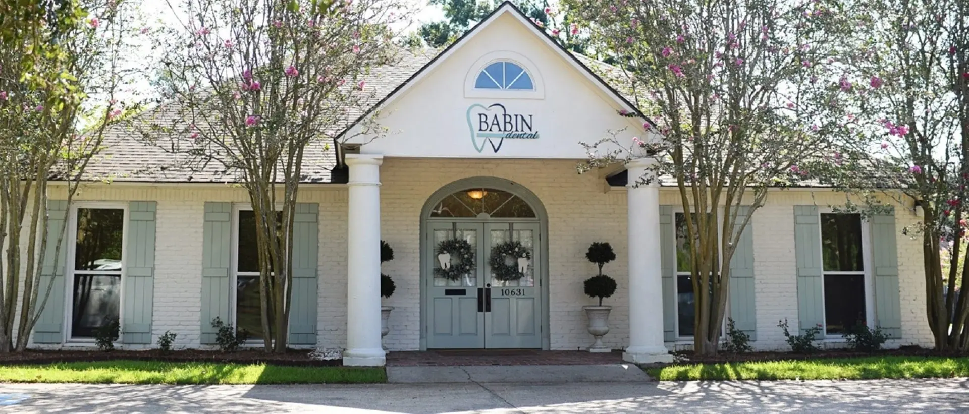 Babin Dental logo.